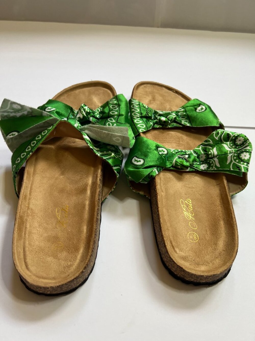 Mata Shoes Green Broadwalk Slip Slides Sandals W 8 1/2 - Picture 2 of 5